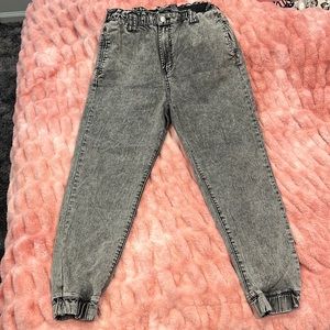 Never worn! S.O.N.G grey baggy jeans. Stretchy waist.